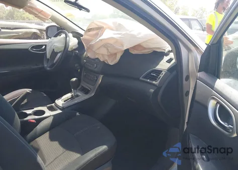 2014 Nissan Sentra S z USA, uszkodzony, nr VIN 3N1AB7AP1EL679082